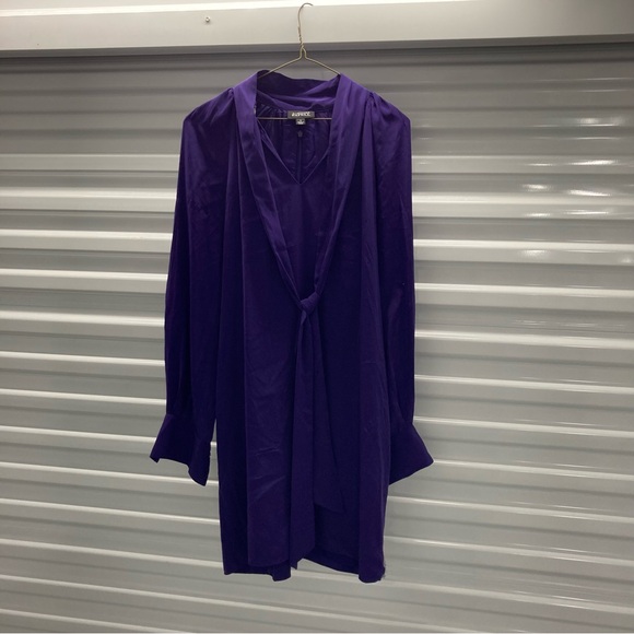 Adrianna Papell Dresses & Skirts - Adrianna Papell Vibrant Purple Top